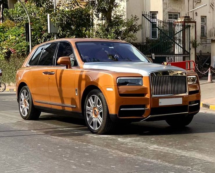 business-mukesh-ambani-bought-a-new-rolls-royce-cullinan-which-paints-cost-of-1-crore-rupees