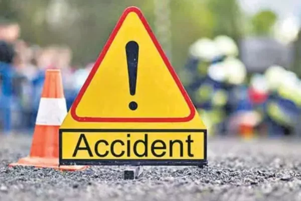 Three dead in Road Accident at Tarlupadu in Prakasam District