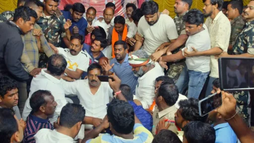 BJP leader Maheshwar Reddy sits on hunger strike